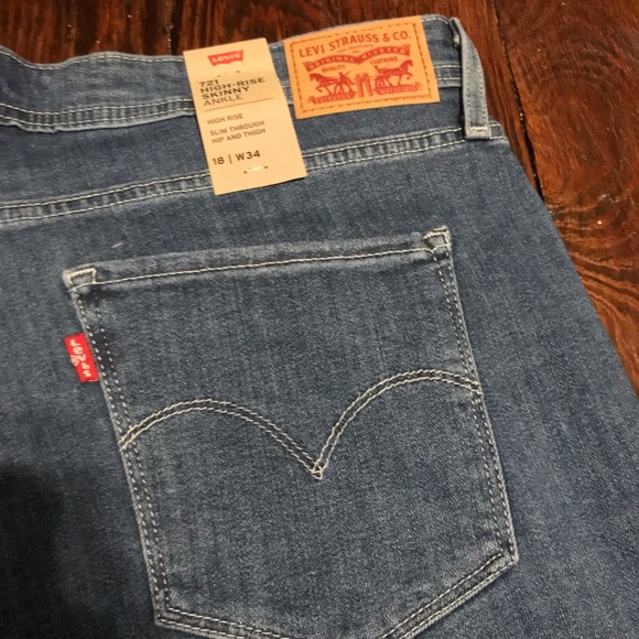 Levi’s Jeans! NWT - Picture 10 of 12